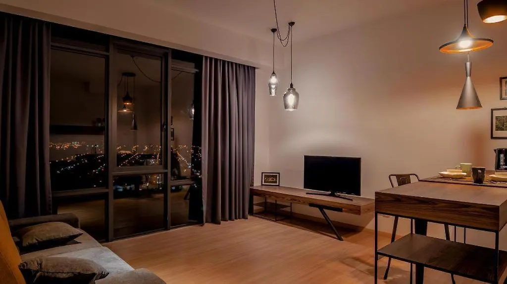 Ξενοδοχείο Cube 8Teens Boutique Suite By Nest Home Τζόχορ Μπάχρου
