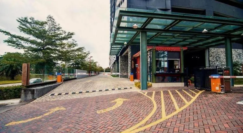 Cube 8Teens Boutique Suite By Nest Home Johor Bahru